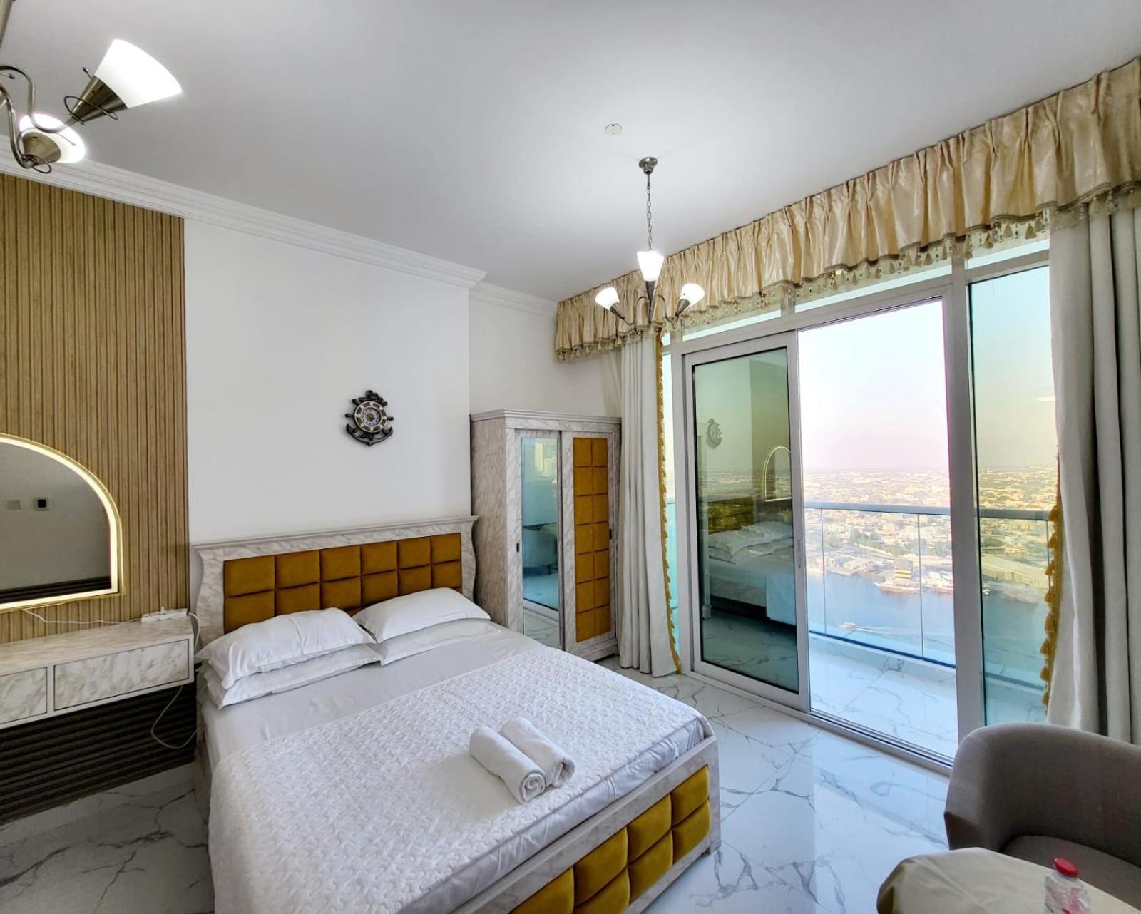 Apartment Cheap Homes *