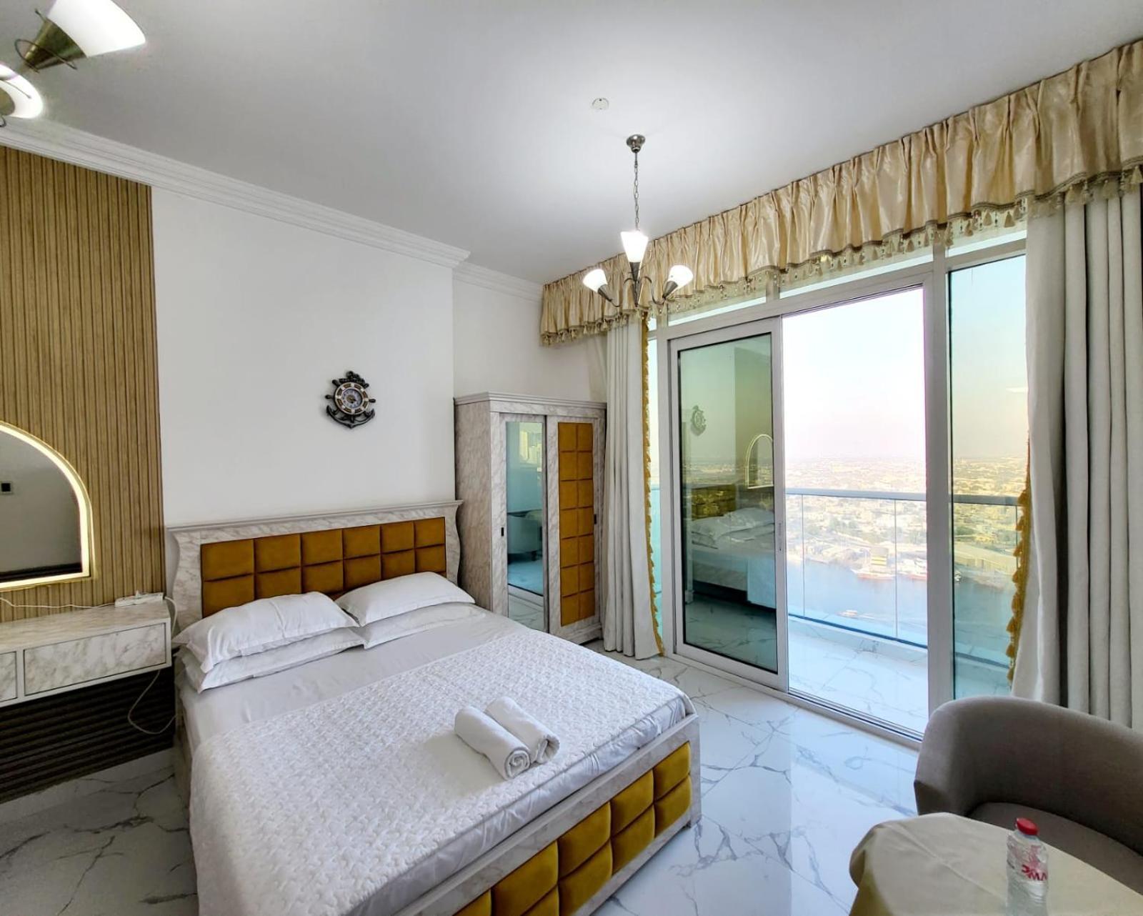 Apartment Cheap Homes *