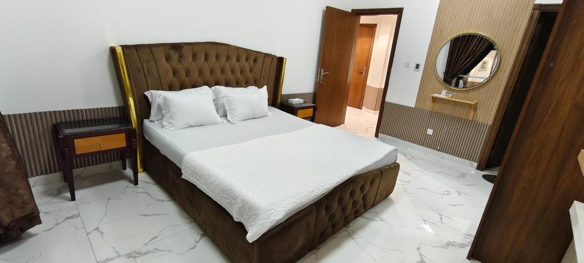 Cheap Homes Apartment *