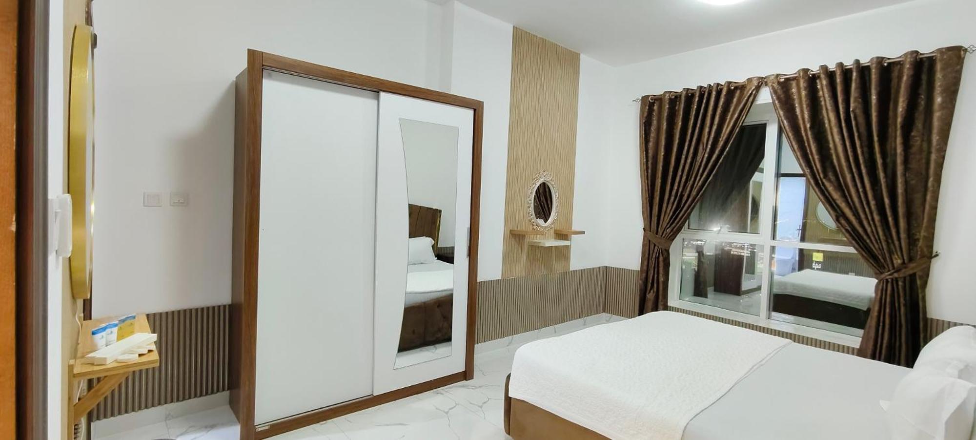Cheap Homes Apartment *